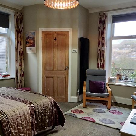 The Cabin - Great Views, Garden, Netflix, Near Town Хебден-Бридж Экстерьер фото